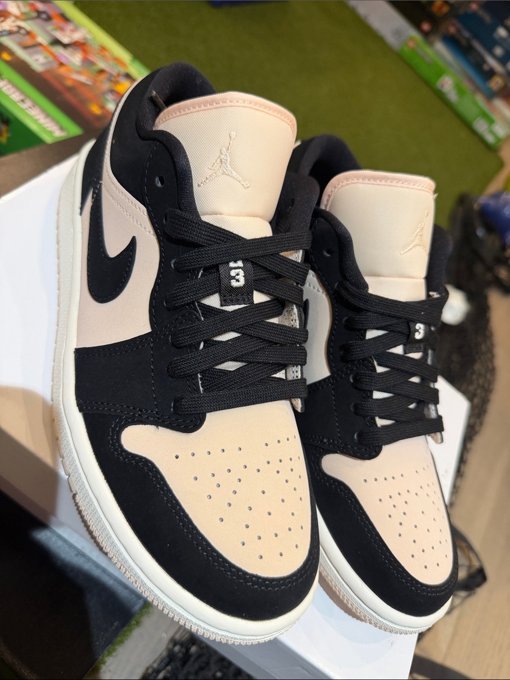 New!Nike Air Jordan 1 Low - Black & Cream Pink
